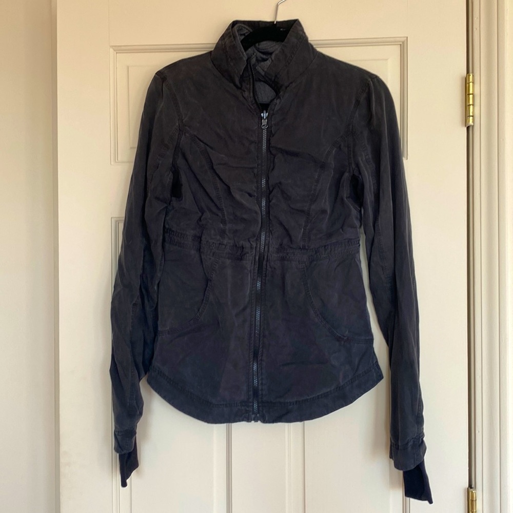 Lululemon zip up